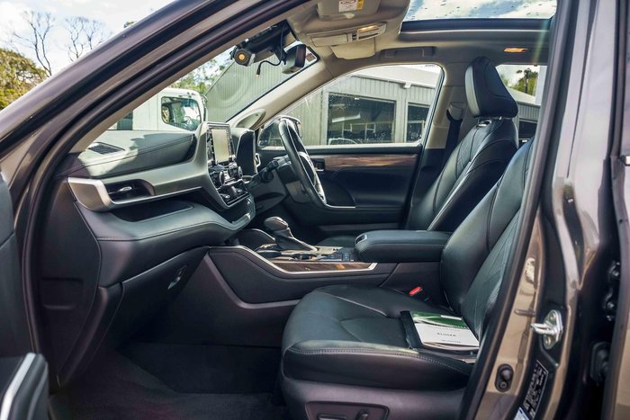 2022 Toyota Kluger Grande