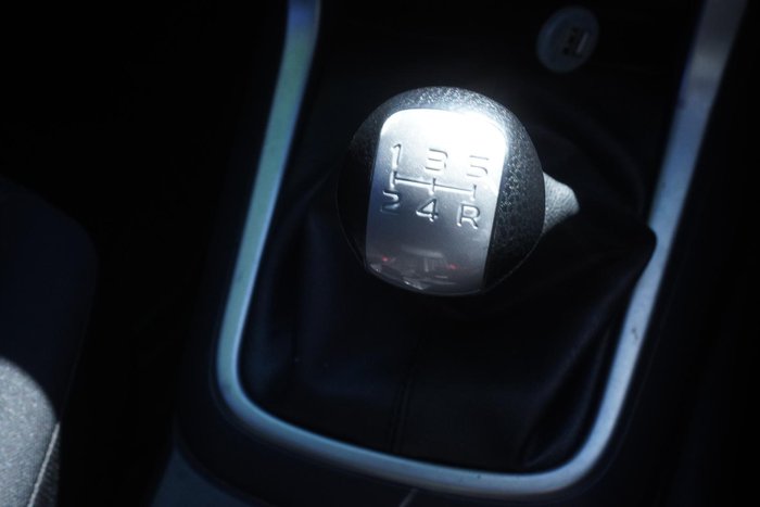 2013 Isuzu D-MAX LS-M