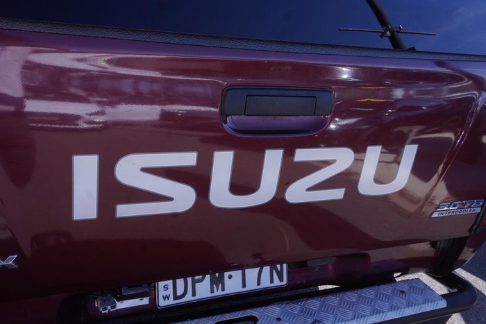 2013 Isuzu D-MAX LS-M