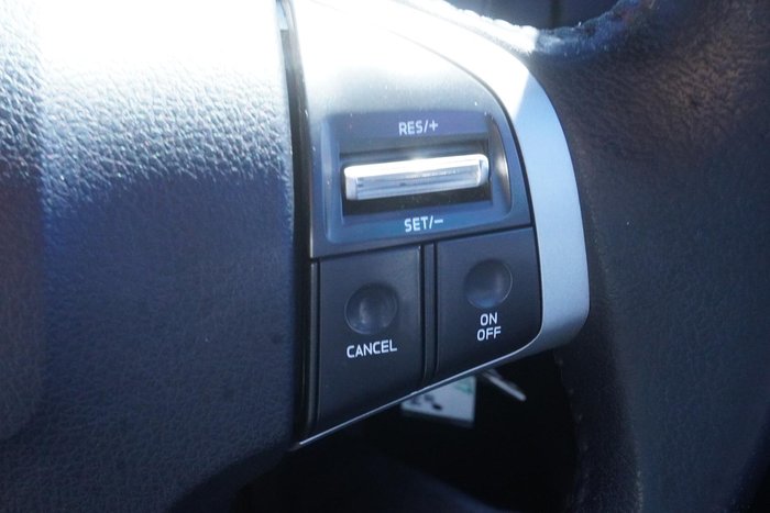 2013 Isuzu D-MAX LS-M