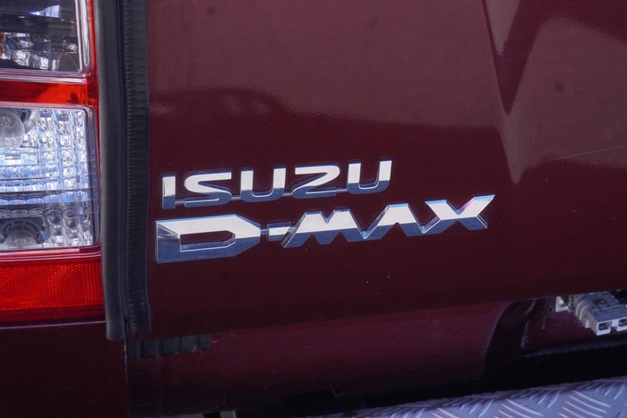 2013 Isuzu D-MAX LS-M