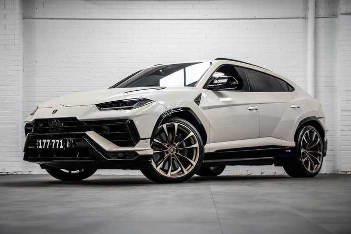 2023 Lamborghini Urus S