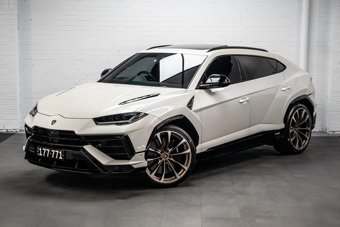 2023 Lamborghini Urus S