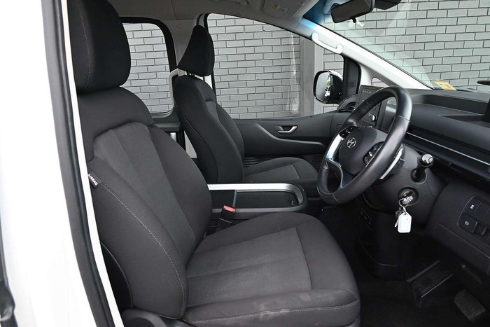 2022 Hyundai STARIA
