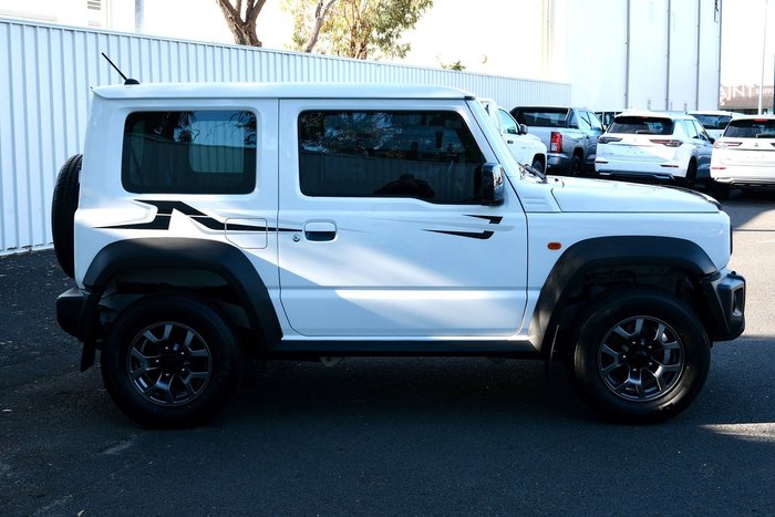 2022 Suzuki Jimny GLX