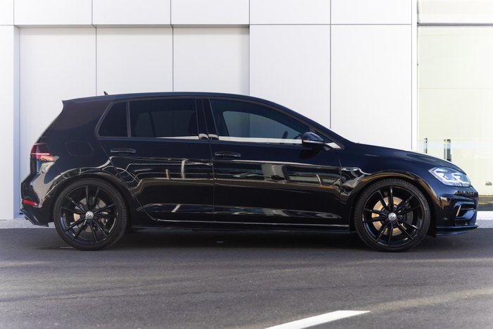 2020 Volkswagen Golf R Final Edition