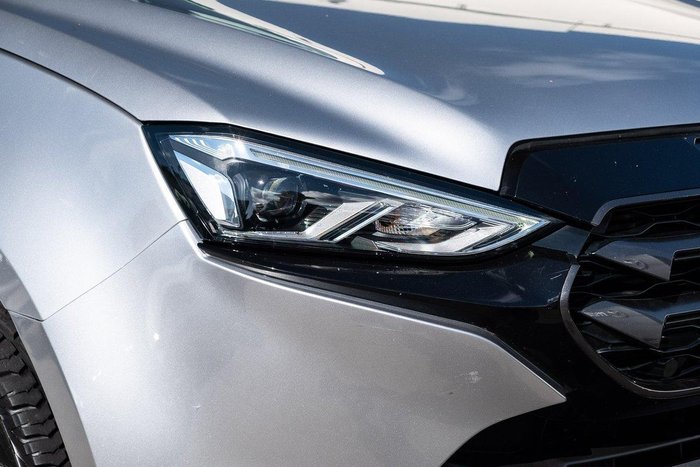2021 Isuzu MU-X LS-M