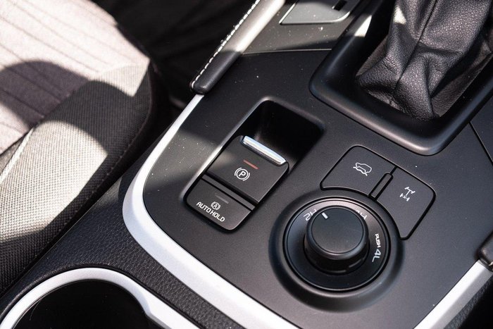 2021 Isuzu MU-X LS-M