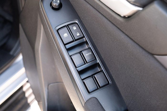 2021 Isuzu MU-X LS-M