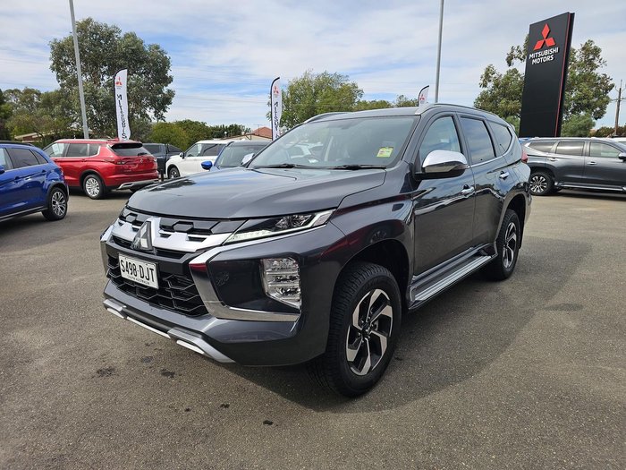 2024 Mitsubishi Pajero Sport GLS