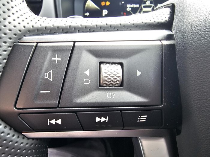 2025 Mitsubishi Outlander LS