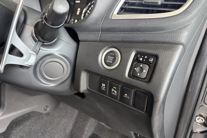 2024 Mitsubishi Pajero Sport GLX