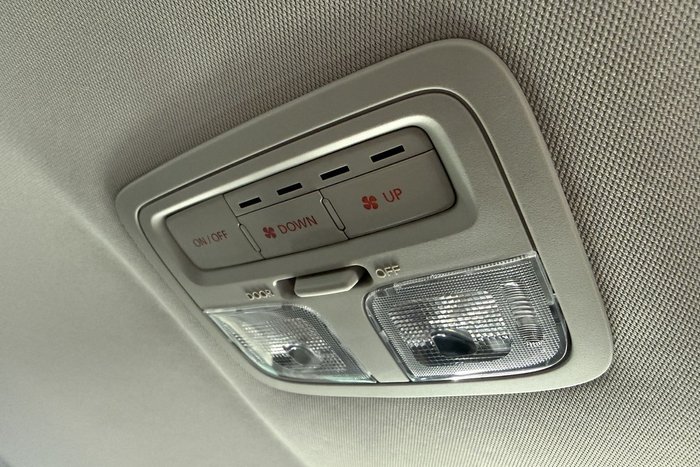 2024 Mitsubishi Pajero Sport GLX