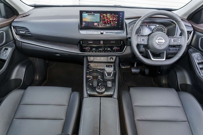 2025 Nissan X-TRAIL ST-L