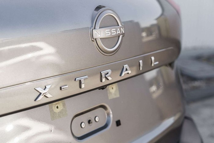 2025 Nissan X-TRAIL ST-L