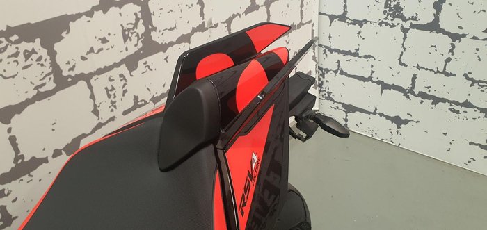 2025 Aprilia RSV4 1100 Factory RSV4 Black