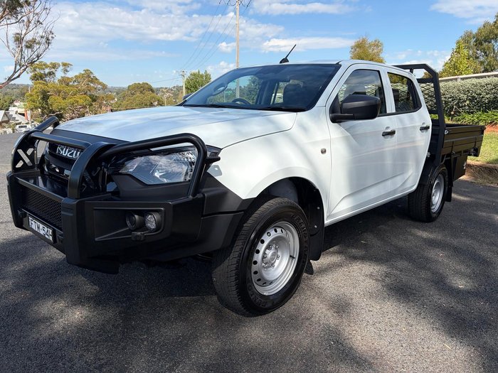 2025 Isuzu D-MAX SX