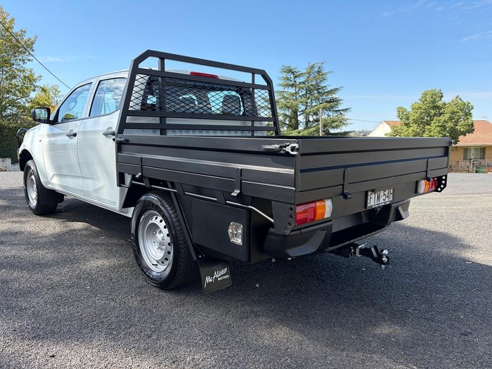 2025 Isuzu D-MAX SX