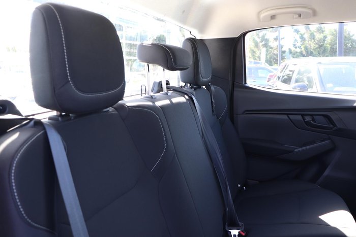 2025 Isuzu D-MAX SX High Ride