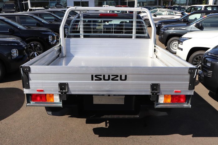 2025 Isuzu D-MAX SX High Ride