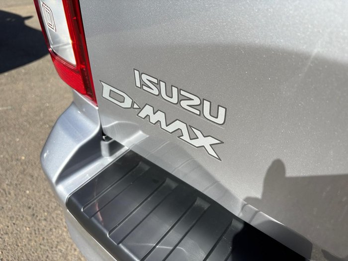 2025 Isuzu D-MAX SX