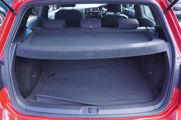 2017 Volkswagen Golf GTI Original