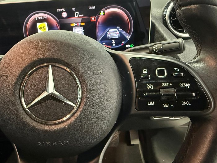 2019 Mercedes-Benz B-Class B180