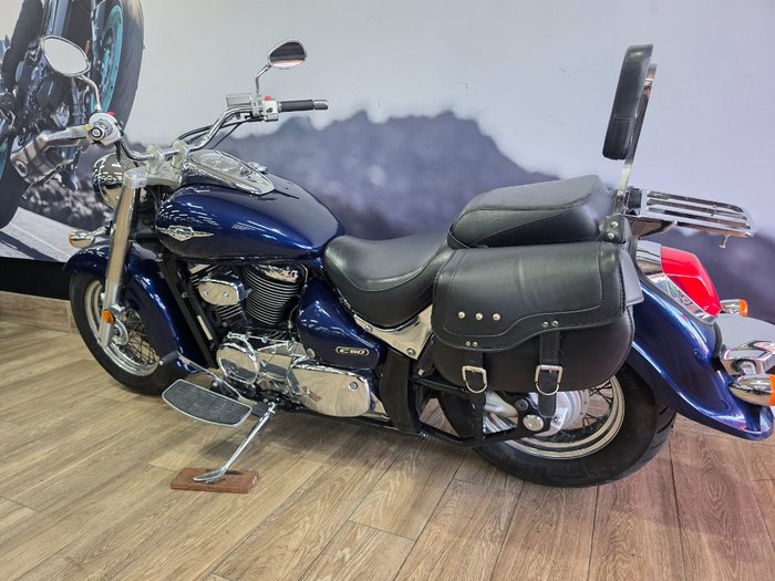 2010 Triumph THUNDERBIRD BLUE