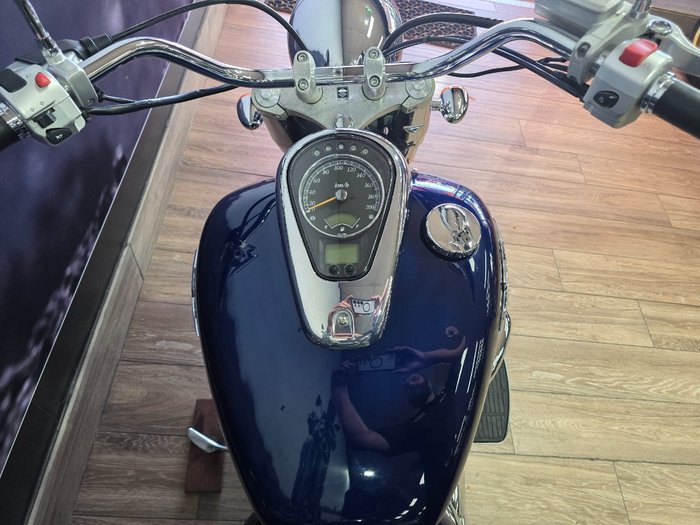 2010 Triumph THUNDERBIRD BLUE