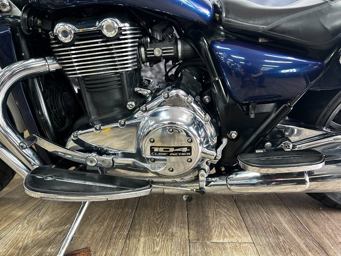 2010 Triumph THUNDERBIRD BLUE