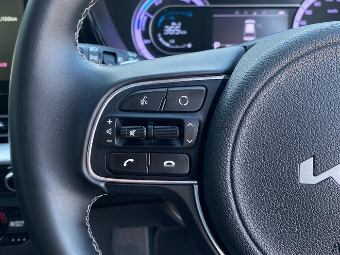 2022 Kia Niro Hybrid Sport