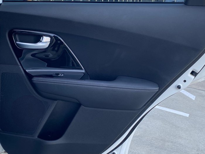 2022 Kia Niro Hybrid Sport