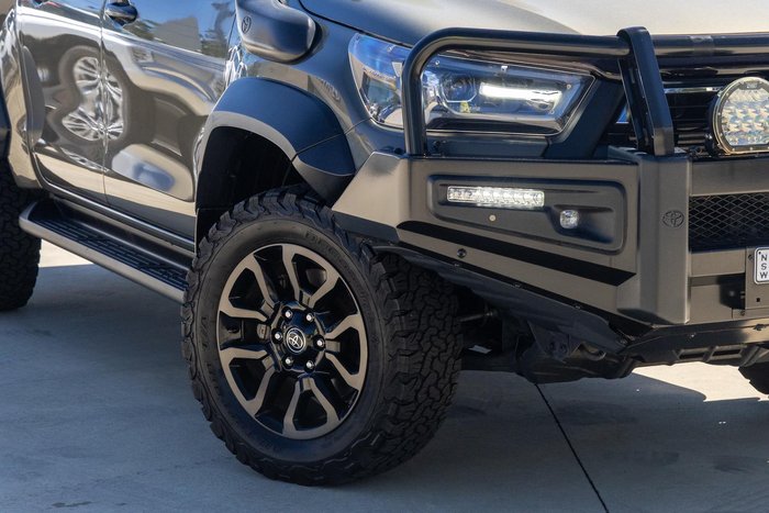 2023 Toyota Hilux Rogue