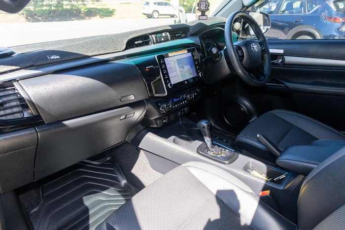 2023 Toyota Hilux Rogue