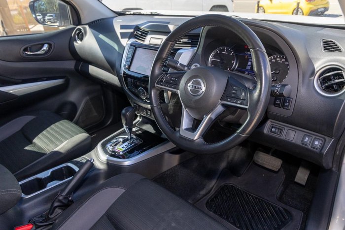 2021 Nissan Navara ST-X