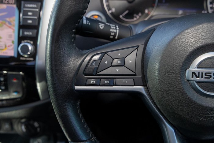 2021 Nissan Navara ST-X