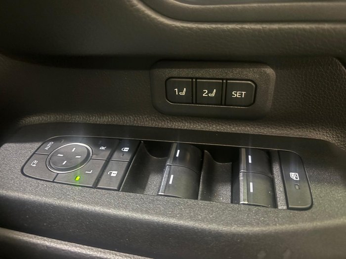 2024 Toyota Landcruiser Prado Altitude