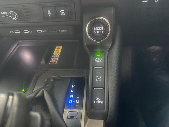 2024 Toyota Landcruiser Prado Altitude