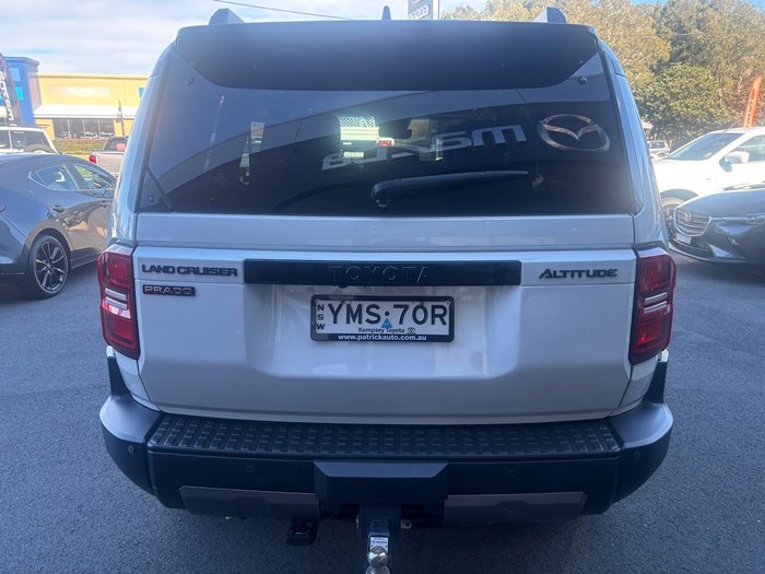 2024 Toyota Landcruiser Prado
