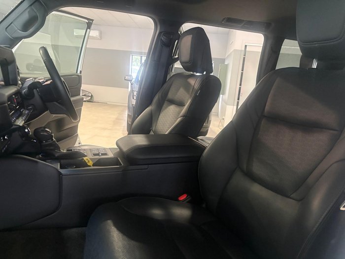 2024 Toyota Landcruiser Prado Altitude