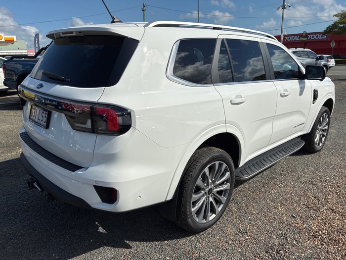 2024 Ford Everest Platinum