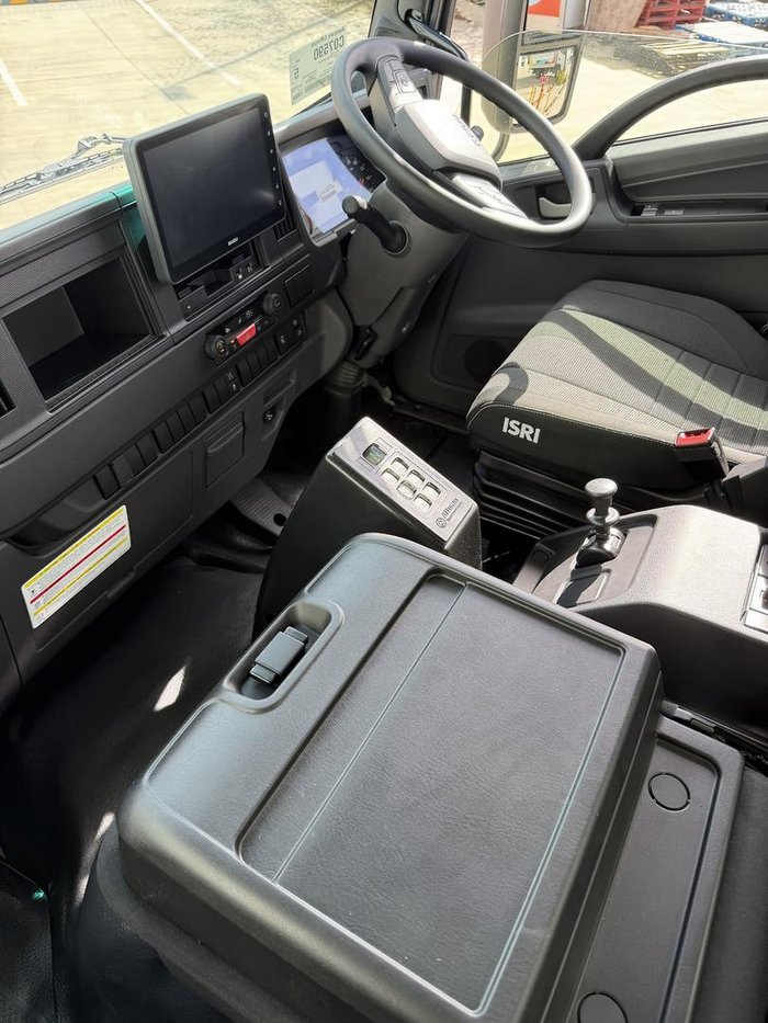 2026 Isuzu F Series FVR 170-260 AT R60