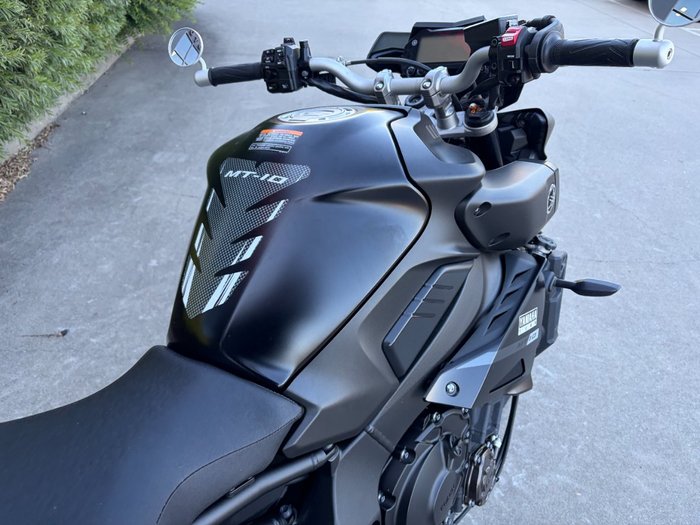 2018 Yamaha MT-10A Black