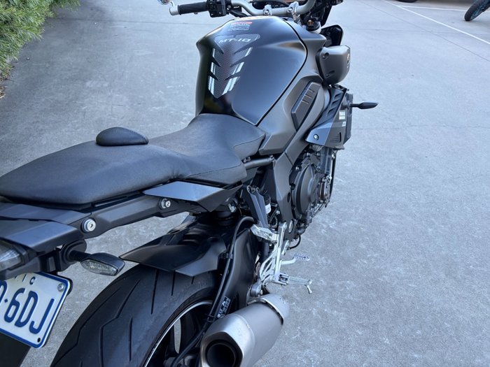 2018 Yamaha MT-10A Black
