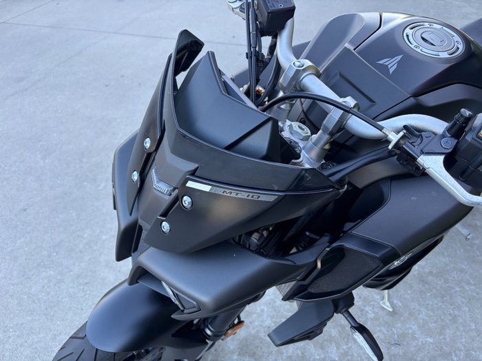 2018 Yamaha MT-10A Black