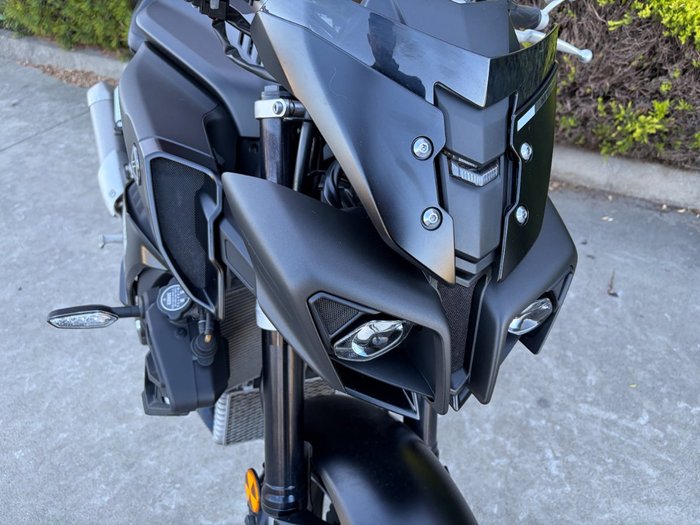 2018 Yamaha MT-10A Black