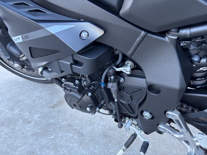 2018 Yamaha MT-10A Black