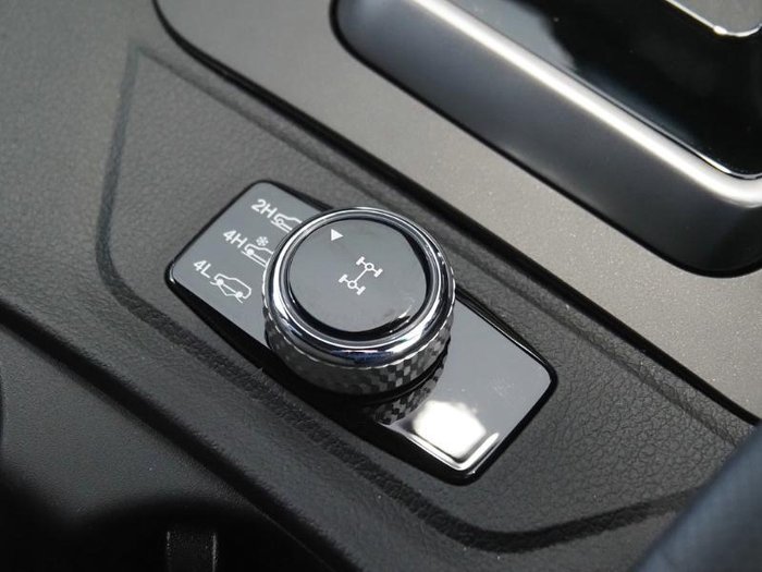 2025 KGM Musso Advance