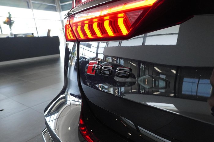 2022 Audi RS6