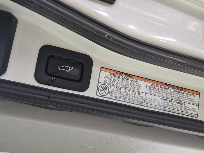 2018 Toyota Landcruiser Sahara VDJ200R 4X4 Dual Range White